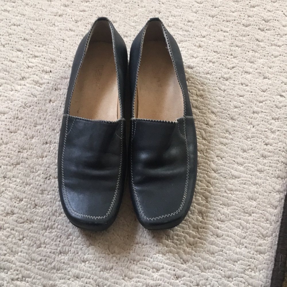 Shoes ( TrueSpirit )